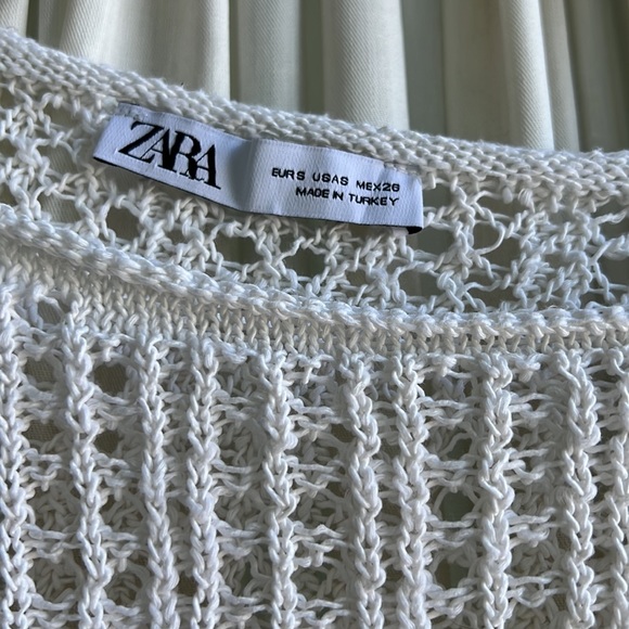Zara - small - white sweater - Picture 3 of 5